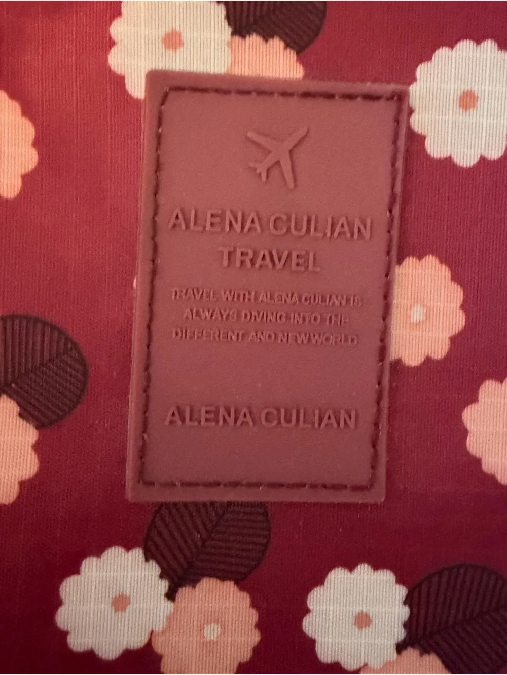 NWOT Alena Culian Burgundy Floral Travel Cosmetic Case